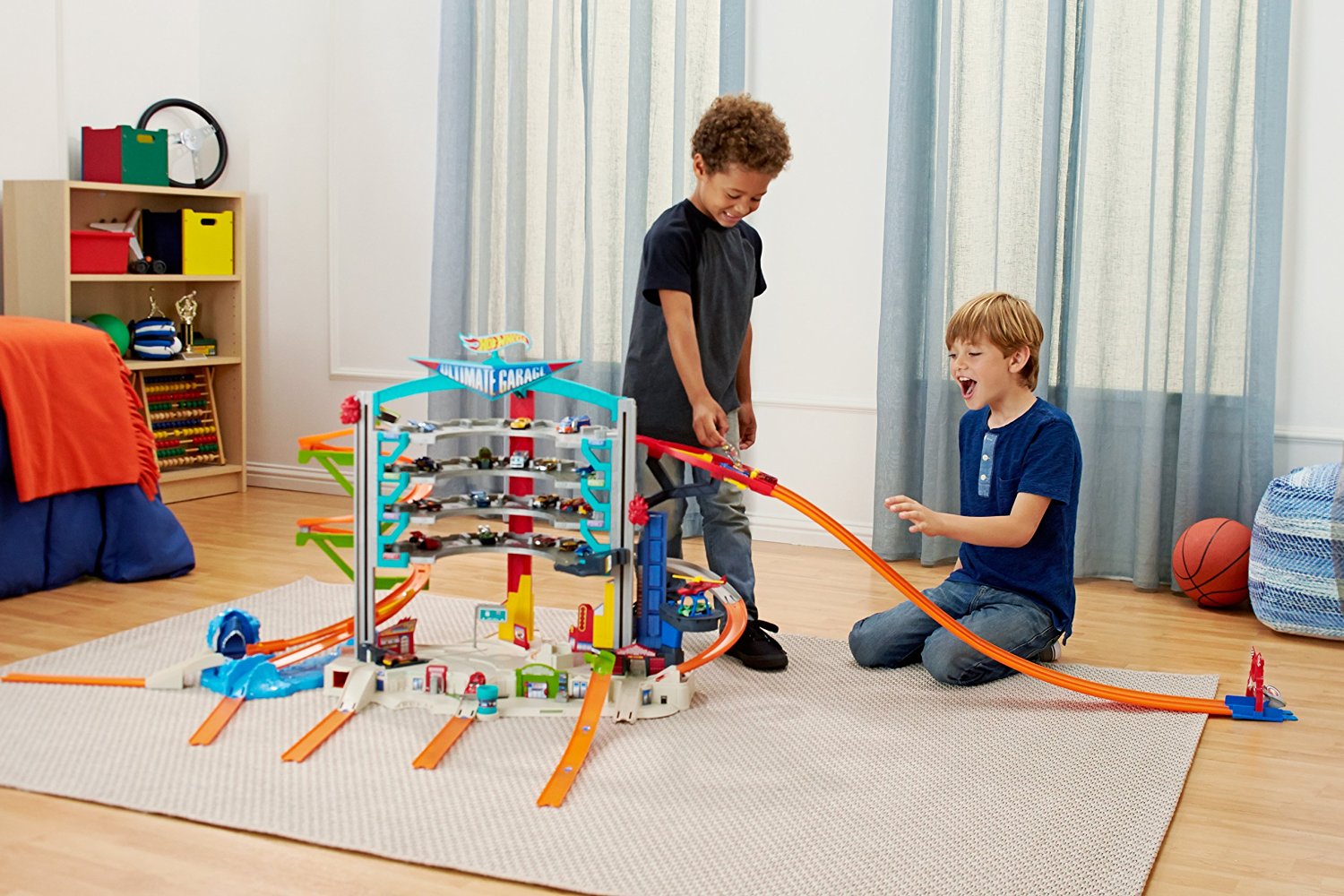 Игрушки для мальчиков